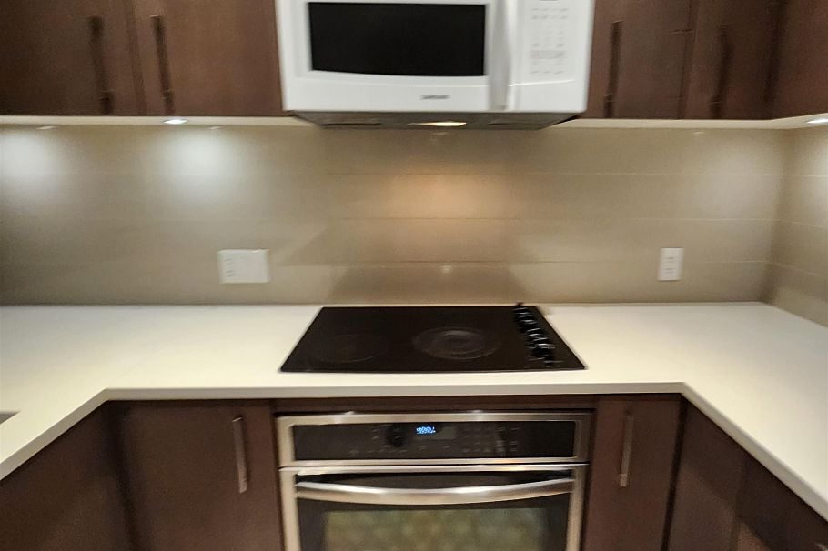 301 5981 GRAY AVENUE, Vancouver BC V6S 0G1 Vancouver, BC - 2