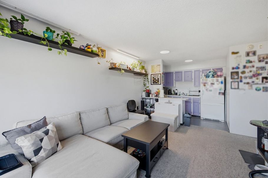 209 2120 W 2nd Avenue Vancouver, BC - 4