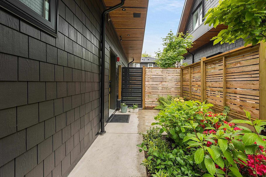 5 371 E 33rd Avenue Vancouver, BC - 32