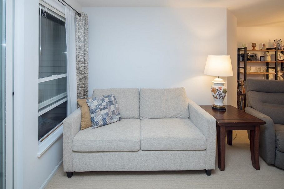 263 1100 E 29th Street North Vancouver, BC - 6