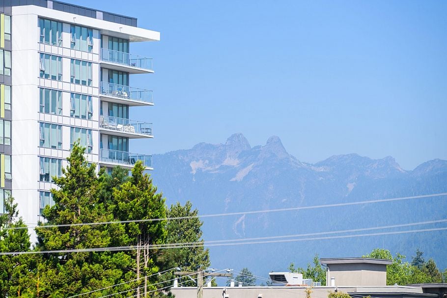 302 214 E 15th Street North Vancouver, BC - 6