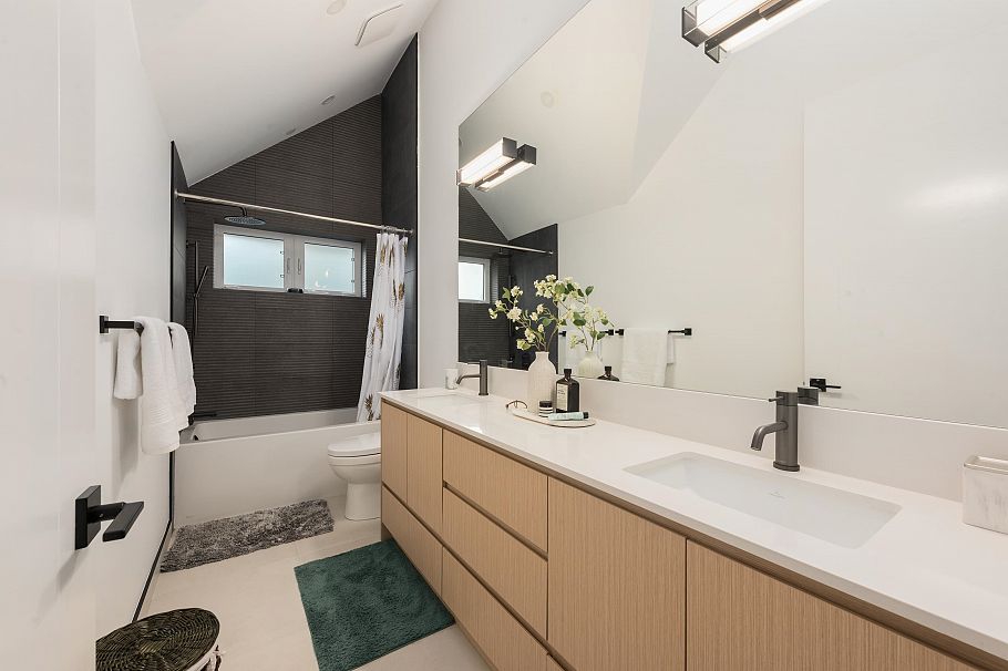 5 371 E 33rd Avenue Vancouver, BC - 23