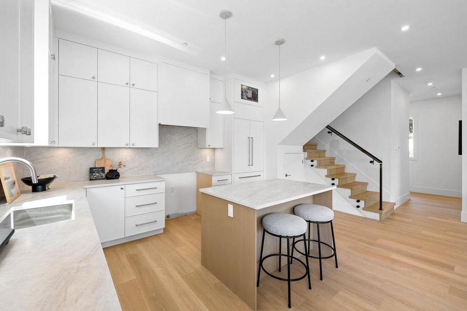 B 4258 Sophia Street Vancouver, BC - 14
