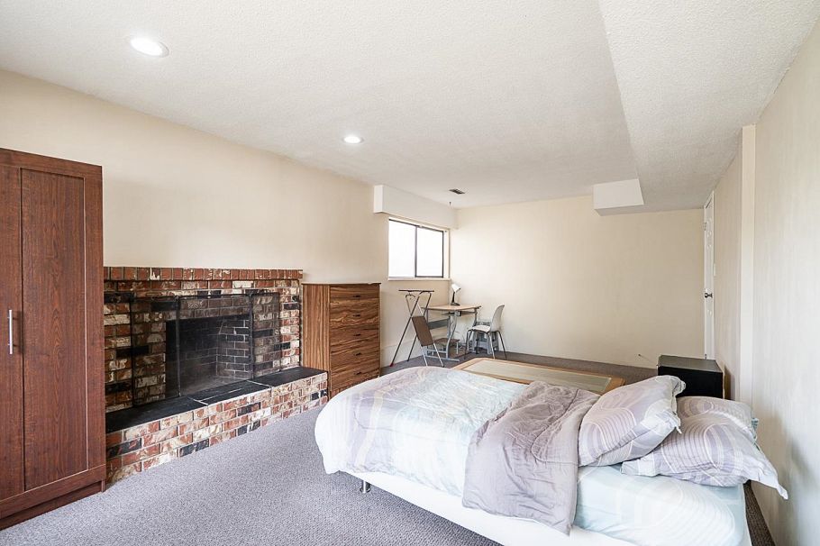 6496 Quebec Street Vancouver, BC - 32