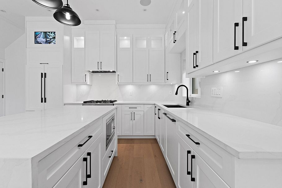 1 4463 Walden Street Vancouver, BC - 9