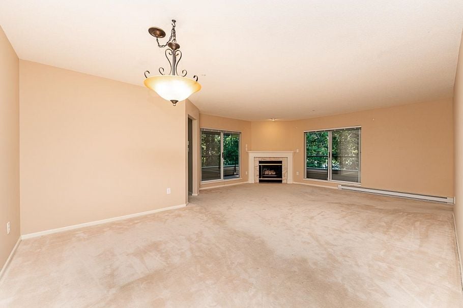 208 3690 Banff Court North Vancouver, BC - 25