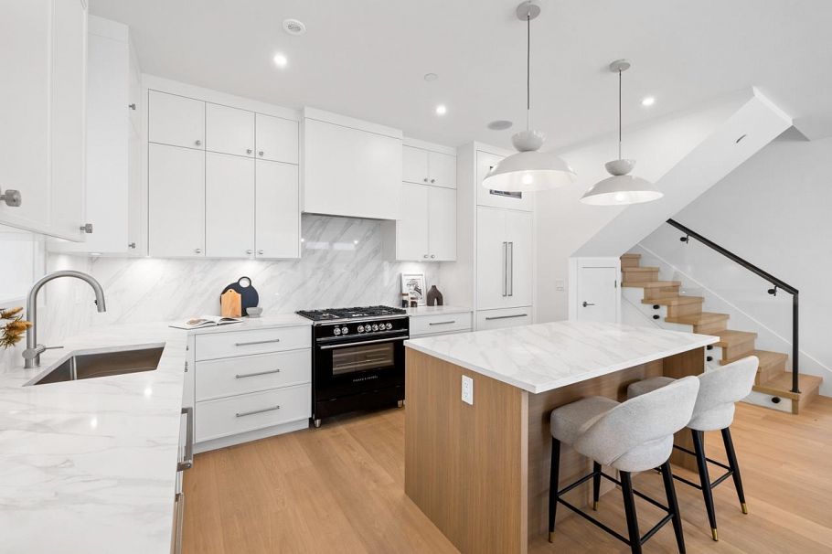 B 4260 Sophia Street Vancouver, BC - 12