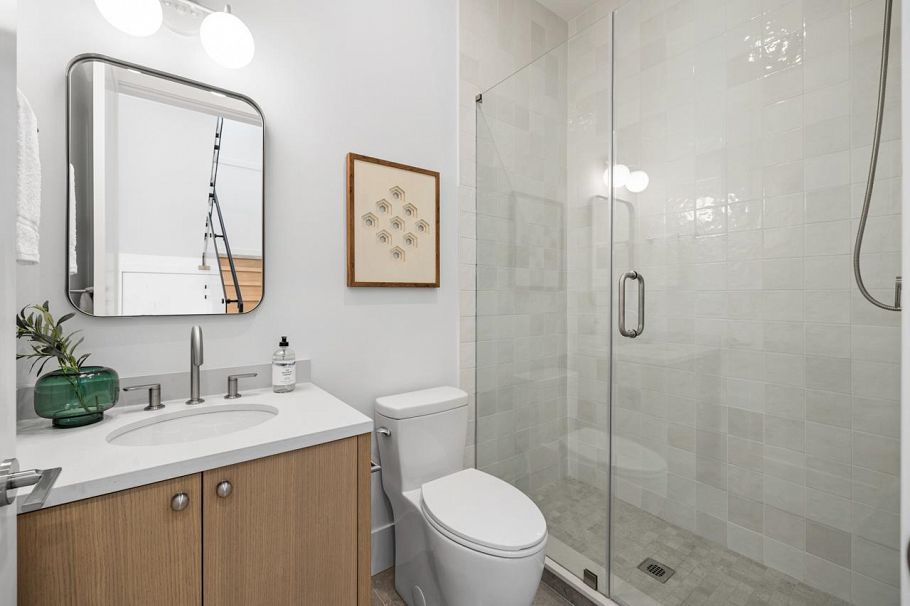 A 4258 Sophia Street Vancouver, BC - 19