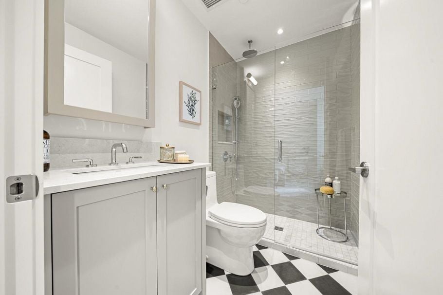 1 5819 Highbury Street Vancouver, BC - 26