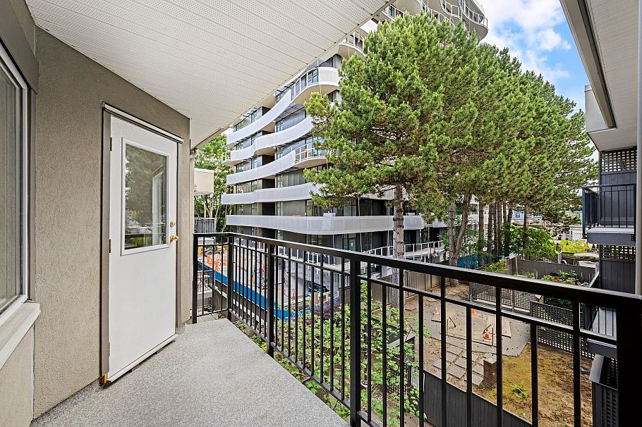 319 555 W 14th Avenue Vancouver, BC - 24