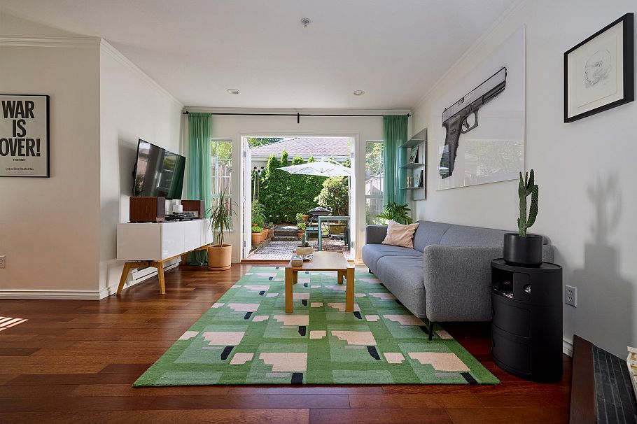 136 W 14th Avenue Vancouver, BC - 2