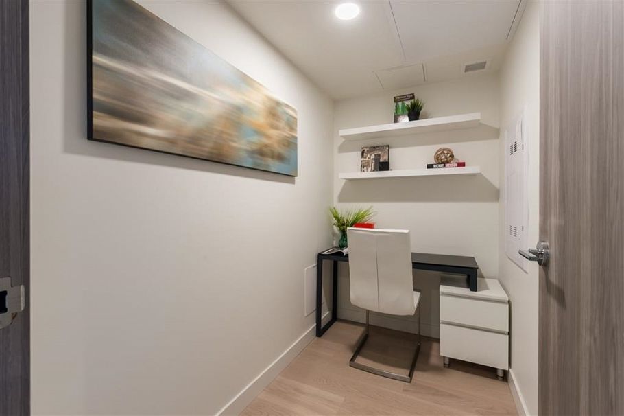 2417 89 Nelson Street Vancouver, BC - 24