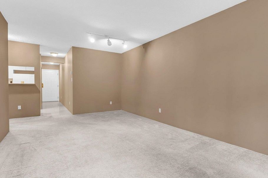 206 3489 Ascot Place Vancouver, BC - 12