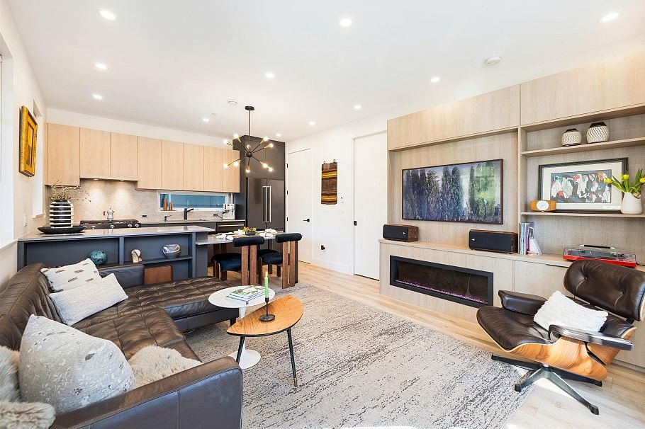 1506 E 11th Avenue Vancouver, BC - 10