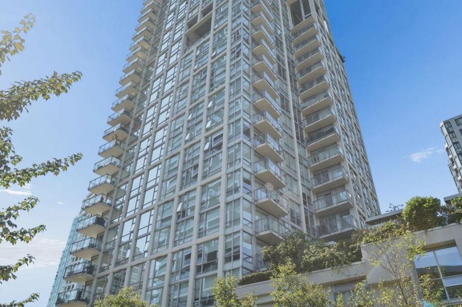 405 1455 Howe Street Vancouver, BC - 32