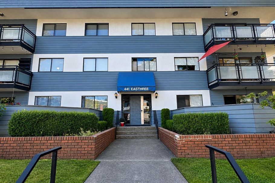 303 441 E 3rd Street North Vancouver, BC - 22