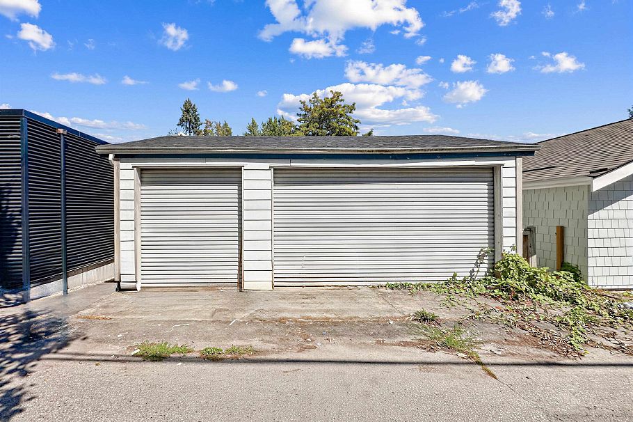 122 W 17th Avenue Vancouver, BC - 28