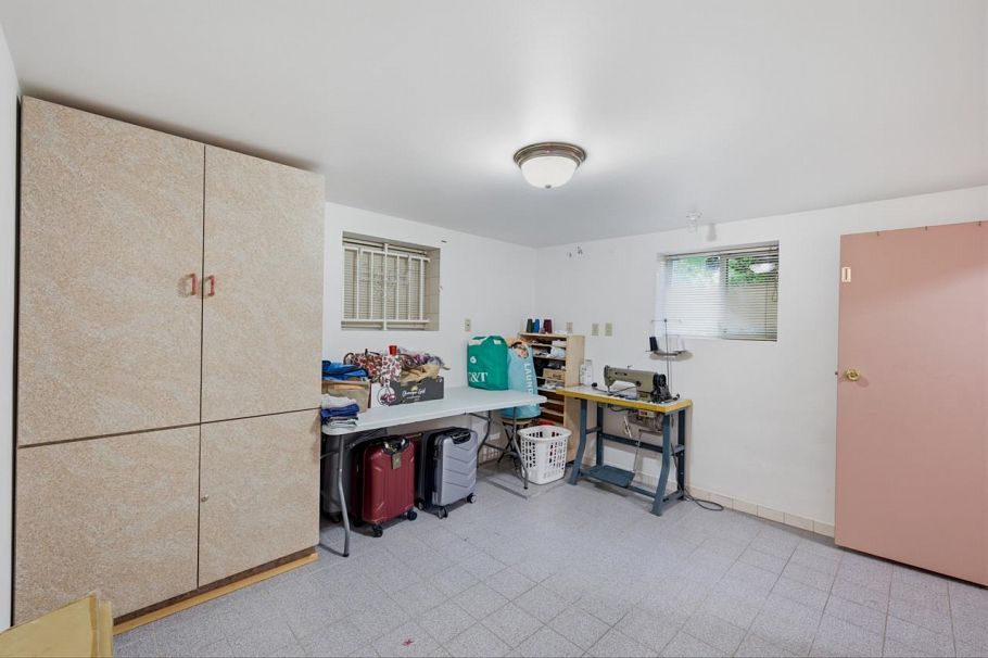 55 W King Edward Avenue Vancouver, BC - 30