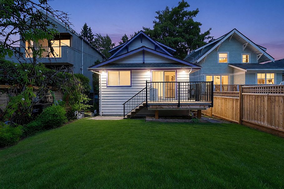 122 W 17th Avenue Vancouver, BC - 27