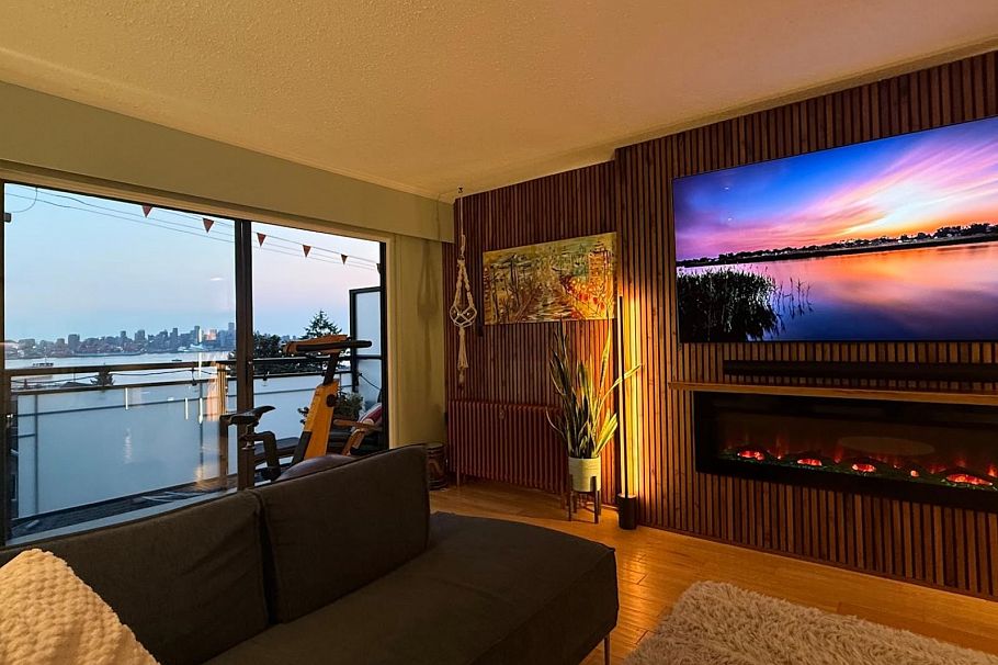 303 441 E 3rd Street North Vancouver, BC - 4