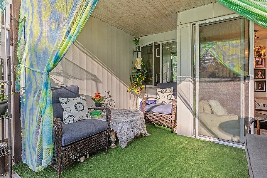 203 5555 Victoria Drive Vancouver, BC - 36