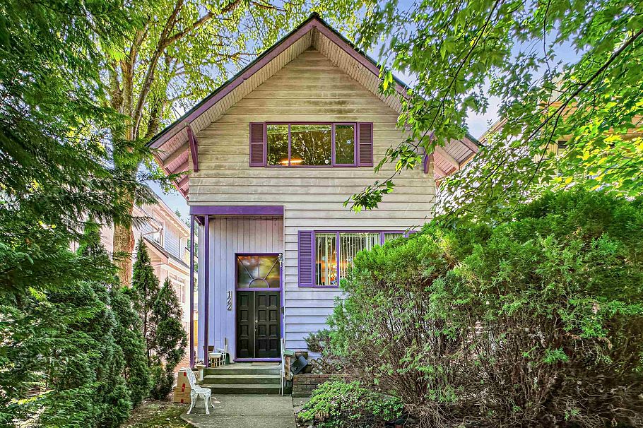 122 W 17th Avenue Vancouver, BC - 1