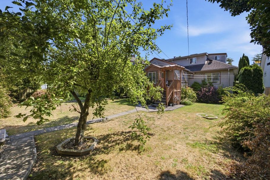 55 W King Edward Avenue Vancouver, BC - 35