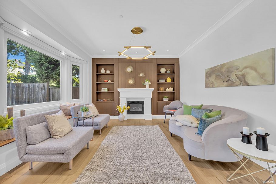 3491 W 40th Avenue Vancouver, BC - 16