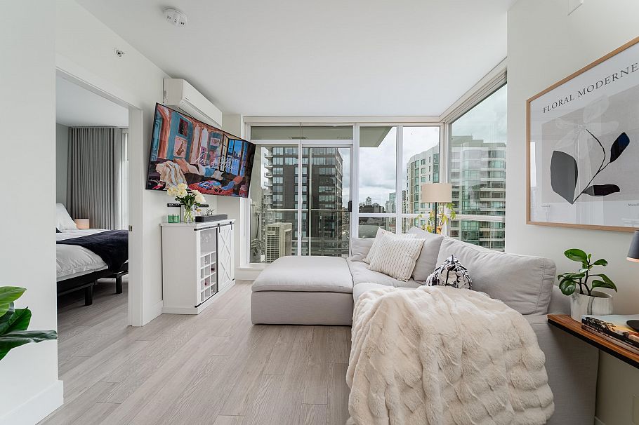 1908 821 Cambie Street Vancouver, BC - 1