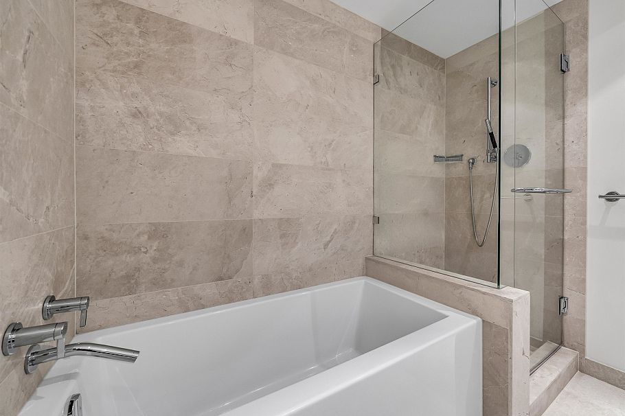 905 1221 Bidwell Street Vancouver, BC - 14