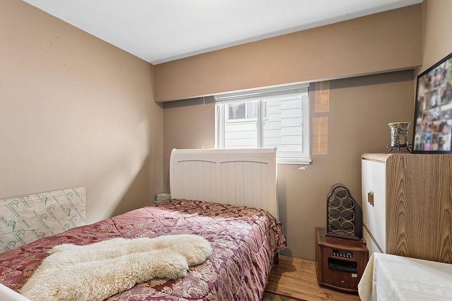 2248 Mannering Avenue Vancouver, BC - 19