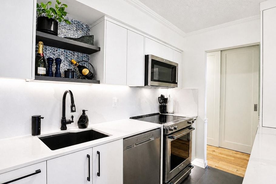 303 441 E 3rd Street North Vancouver, BC - 9