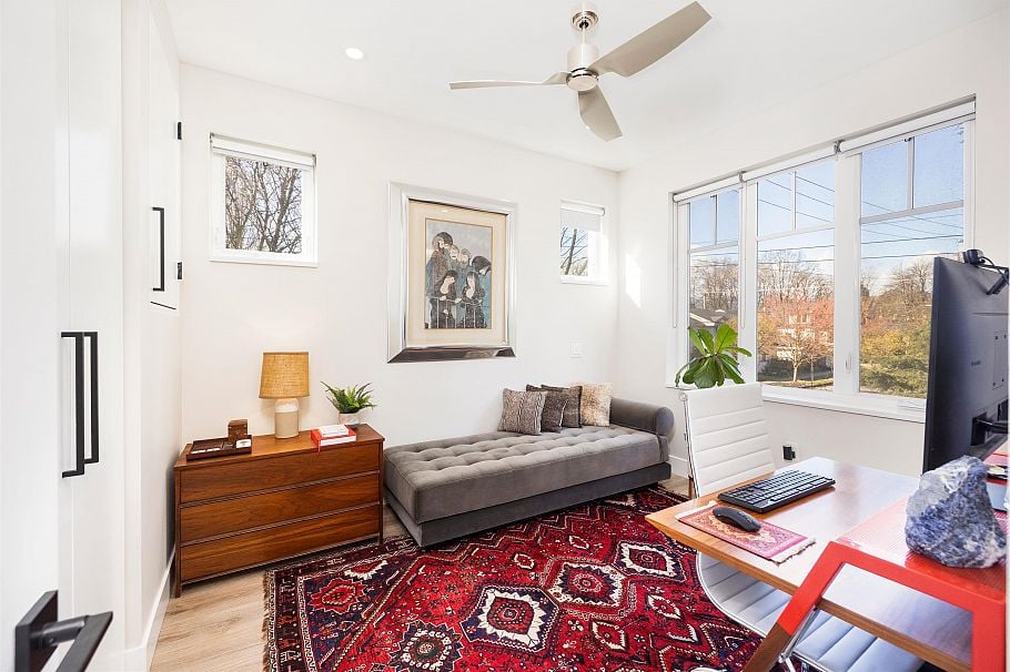 1506 E 11th Avenue Vancouver, BC - 22