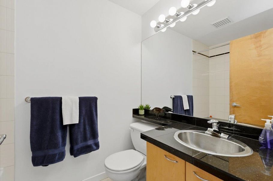 503 2228 Marstrand Avenue Vancouver, BC - 17