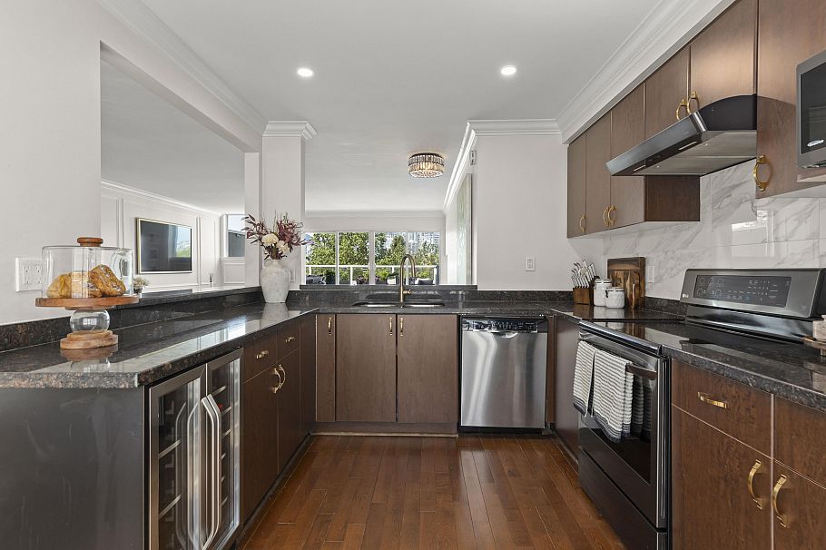2218 Spruce Street Vancouver, BC - 17
