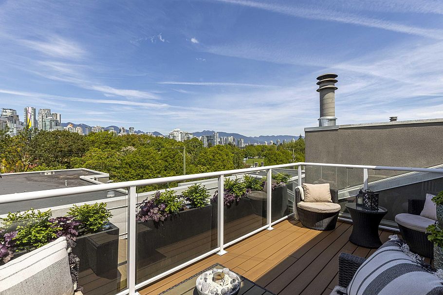 2218 Spruce Street Vancouver, BC - 7