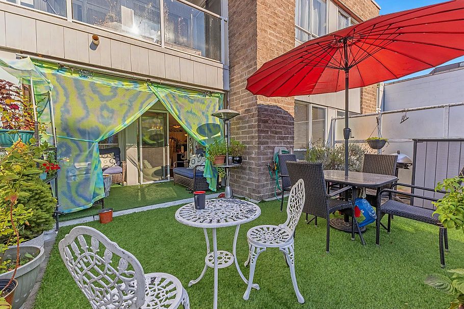 203 5555 Victoria Drive Vancouver, BC - 35