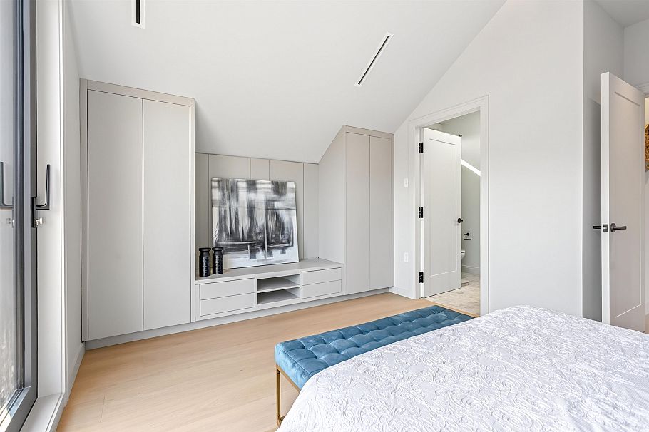 2 3836 W 21st Avenue Vancouver, BC - 20