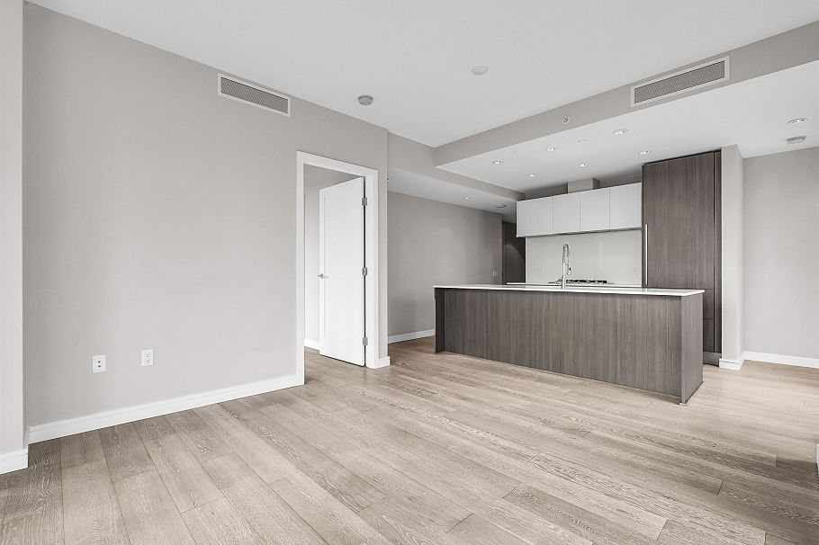 905 1221 Bidwell Street Vancouver, BC - 8