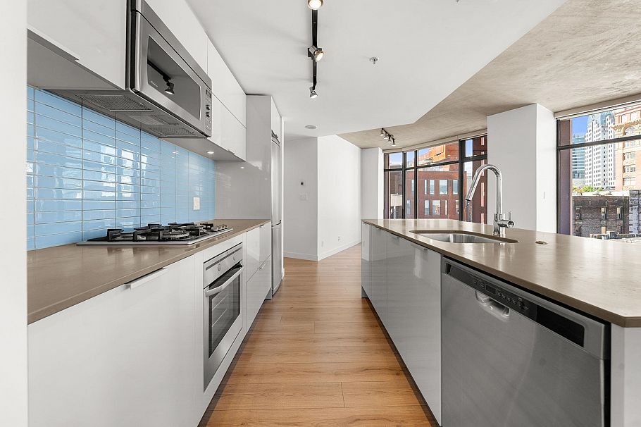 810 128 W Cordova Street Vancouver, BC - 33