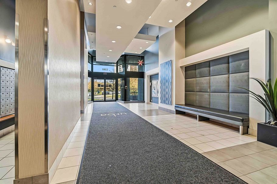 805 5380 Oben Street Vancouver, BC - 5