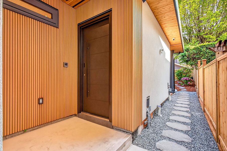 2 3836 W 21st Avenue Vancouver, BC - 2