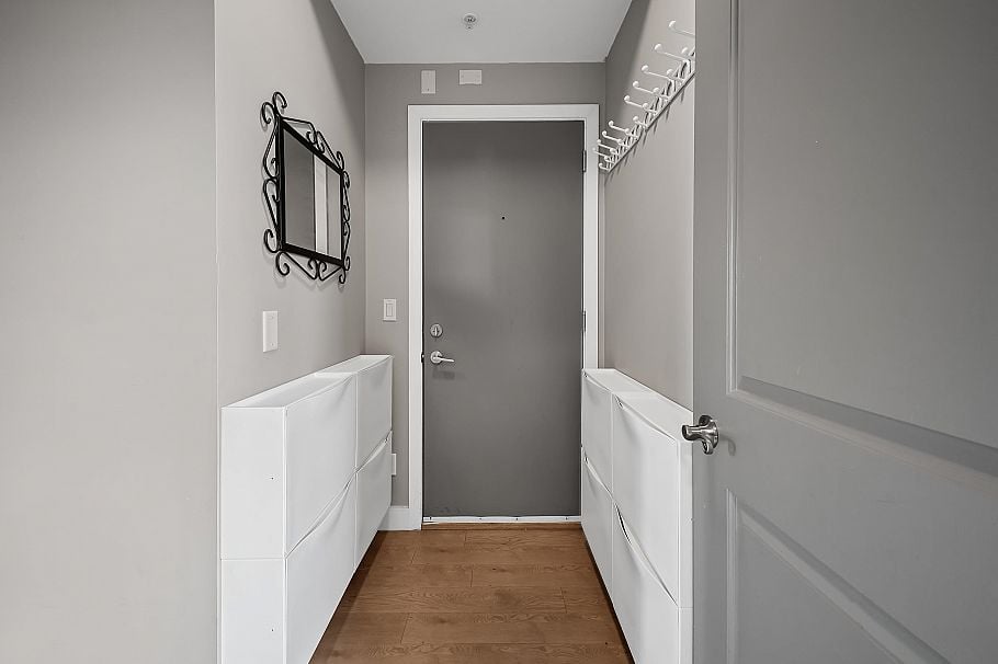 301 4372 Fraser Street Vancouver, BC - 18
