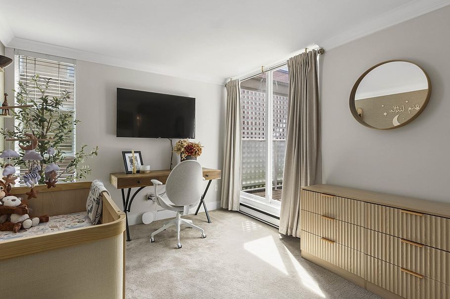 2218 Spruce Street Vancouver, BC - 26