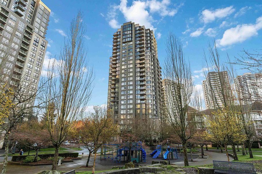 805 5380 Oben Street Vancouver, BC - 3