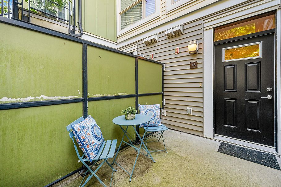 78 728 W 14th Street North Vancouver, BC - 17