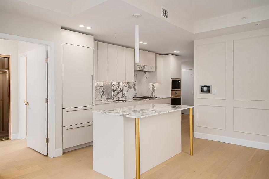 303 3668 W 10th Avenue Vancouver, BC - 9