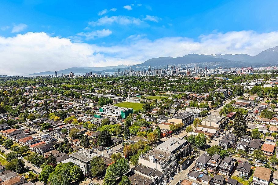 301 4372 Fraser Street Vancouver, BC - 23
