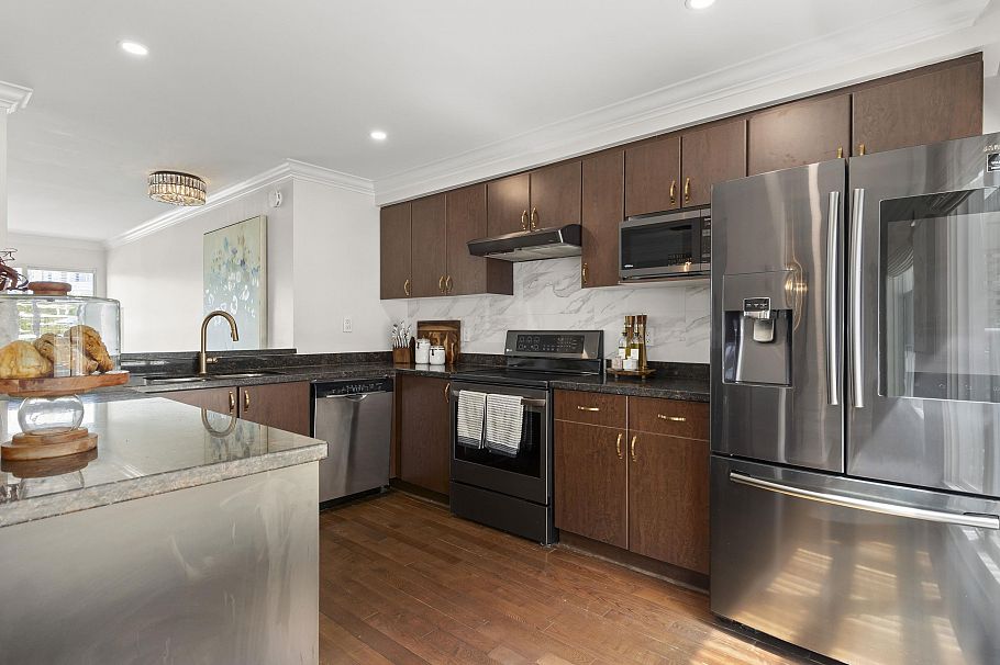 2218 Spruce Street Vancouver, BC - 16