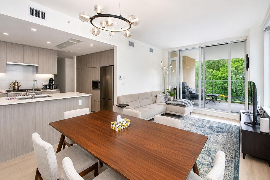 501 1401 Hunter Street North Vancouver, BC - 5